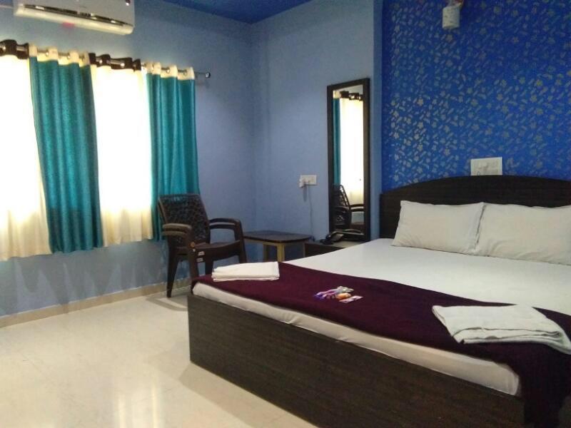 דמאן Hotel Krisha מראה חיצוני תמונה